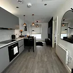 Stylish Apartment City Centre